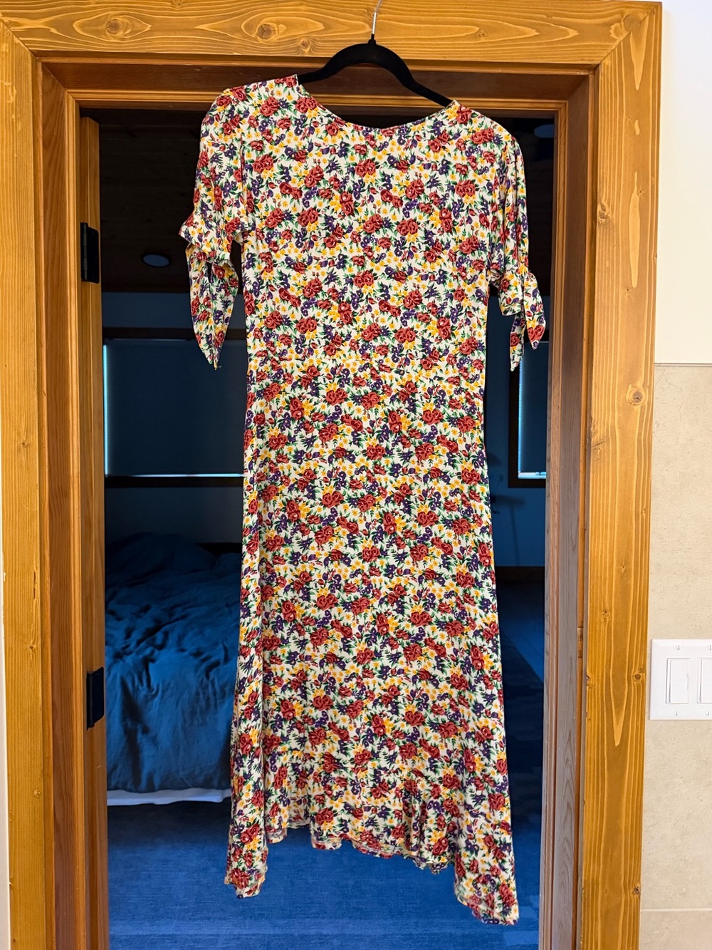 Faithfull the Brand - like new Emilia Floral Midi Dress